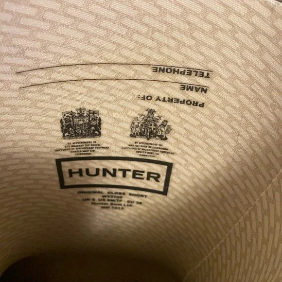 Women's HUNTER Original Short Gloss Buckle Strap Rain Boots, EUC, sz 6M-7F - Picture 5 of 5